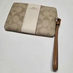COACH コーナー ジップ リストレット シグネチャー キャンバス ストライプ