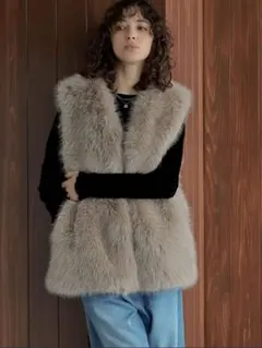 フォーファーミドルベスト アイボリー　Mサイズ