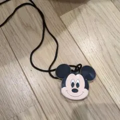 ミッキー 光るネックレス