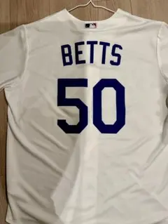 Item thumbnail for item 4d3bd8e4-1519-4ceb-bb7d-b0819b6a0917