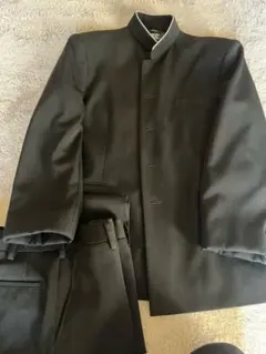 Item thumbnail for item c06e49da-2979-4ac7-8b0c-779b98843f66