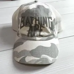 A BATHING APE トラッカーキャップ 青/白 - メルカリ
