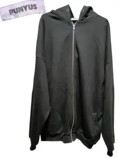 【PUNYUS】パーカー ブラック（サイズ4）