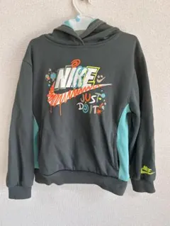 NIKE パーカーとパンツセット