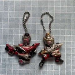 仮面ライダー龍騎　　キーホルダー 　　2個まとめ売り