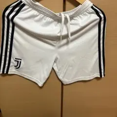 ユベントス　ハーフパンツ