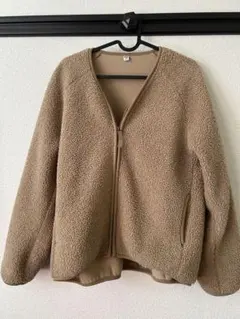 ボアフリースジャケット M ベージュ　ボアブルゾン　ユニクロ