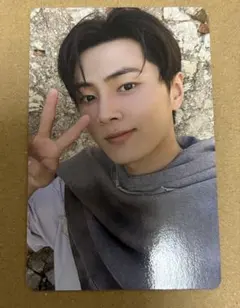 Item thumbnail for item a0baf239-fce5-4ec4-b107-8add6572218d