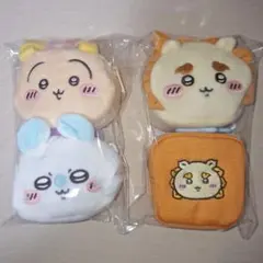 ちいかわ　ぬいふわトートミニ3種&カラビナ付き刺繍スクエアミニポーチ1種　セット