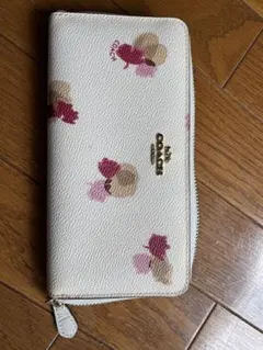 Coach 花柄 長財布