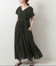 【美品】ヌキテパ コットンボイルドットプリントフレンチワンピース