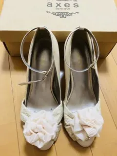 axes femme パーティーパンプス
