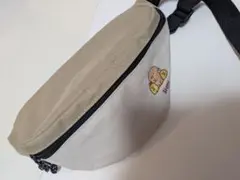 SHIPS ボディバッグ ベージュ すみっコぐらし刺繍