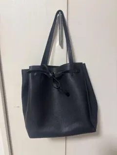 CELINE セリーヌ カバファントムトートバッグ ブラックのサムネイル