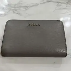 フルラ　FURLA 2つ折り財布