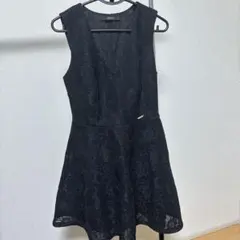 レディース　ブラック黒レースノースリーブドレス　同窓会　パーティー