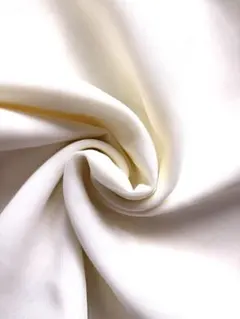 アイボリー　オーガンジー　テーブルランナー　テーブルクロス　ウェルカムスペース