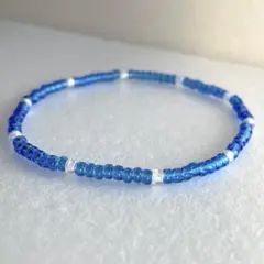 ガラスビーズブレスレット　クリアブルー　クリアオーロラホワイトライン
