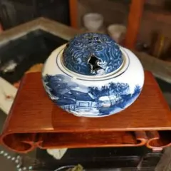 2043 磁器製 香炉 山水画 蓋付き 三足