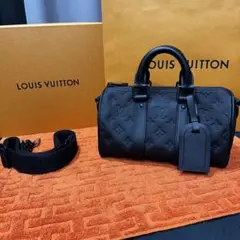 Item thumbnail for item e27dcc89-3efa-428c-b500-45e2dd898f42