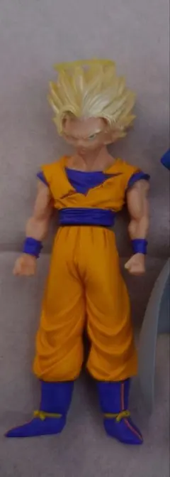 ドラゴンボール 旧HG超サイヤ人2孫悟空