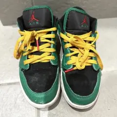 [ナイキ] エア ジョーダン 1 ロー　ブラック/ラッキーグリーン22.5cm