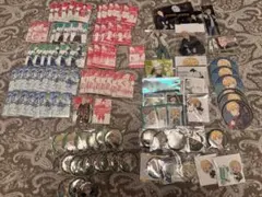 アニメキャラクター ピンズ・缶バッジセット