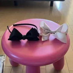 リボンヘアバンドセット 黒 カチューシャ　ベージュピン