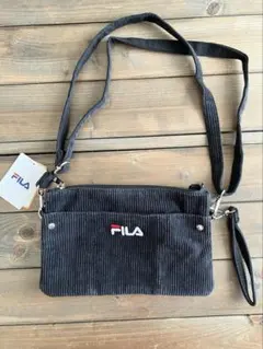 FILA フィラ コーデュロイ ショルダーバッグ サコッシュ　ブラック タグ付き