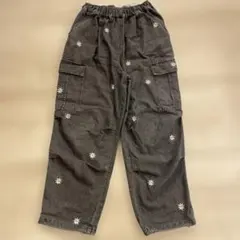 ダークグレー 花柄刺繍 カーゴパンツ