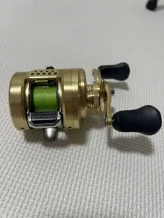美品 シマノ 21カルカッタコンクエスト 100HG ベアリングカスタム