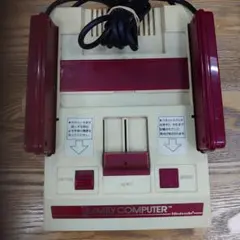 ジャンク。ファミリーコンピュータ 本体