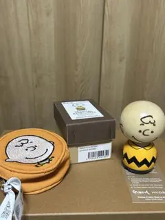 PEANUTS KOKESHI チャーリー・ブラウン &ポーチセット