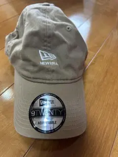 NEW ERA 9TWENTY ベージュキャップ
