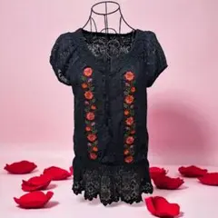 総レース　花柄刺繍　ノースリーブ　トップス　タッセル　黒