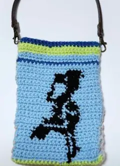 ハシビロコウ。モチーフ編み。編み込みバッグ。編み物。鳥。水色。