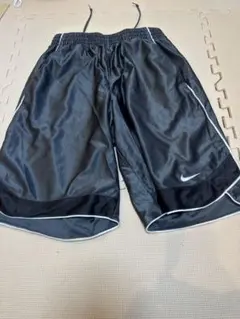 Nike ショートパンツ M