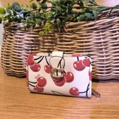 最終値下げ　COACH　コーチ　チェリー　折り財布