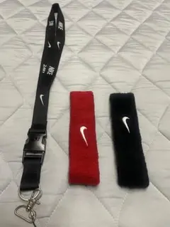 【美品/洗濯済】NIKE 3点セット ランヤード ＆ ヘッドバンド（赤・黒）