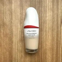 資生堂　エッセンス　スキングロウ　ファンデーション　160