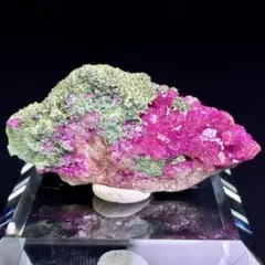 モロッコ・ミブラデン産 バナジナイト｜赤朱結晶クラスター 樹状