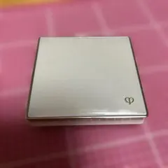 2026年最新】クレ・ド・ポーボーテタンナチュレールプードルブランの