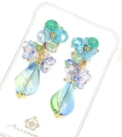 オリジナルflower 花びらチャーム ピアスorイヤリング - メルカリ