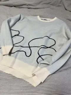 ほぼ新品　ルノンキュールセーター　オフホワイト　フリーサイズ