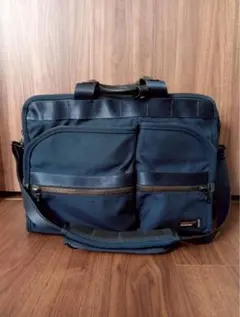 エンゲージメント　ショルダーバッグ