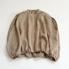 美品】定価3.9万✴︎BEARDSLEYタフタバルーンブルゾン ベージュ - メルカリ