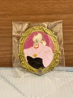 海外　ディズニー　ピンバッジ　アースラ　アリエル リトルマーメイド アリエル アースラ パズル ピンバッジ ピン