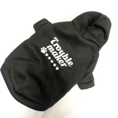 新品未使用　犬服 黒 フード付き　ロゴ　パーカートレーナー　フリース