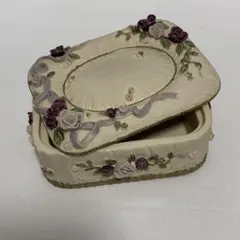 Item thumbnail for item 79eb567f-a6d7-4218-9612-3dbc37eec249