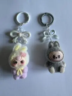 人気なラブブキーホルダー2個セット断捨離